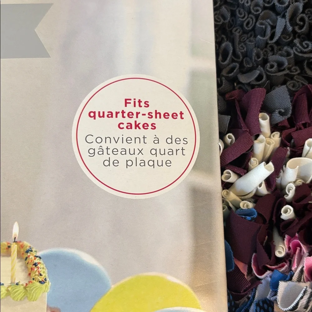 🆕American Greetings Cake Stand With 9 Balloons